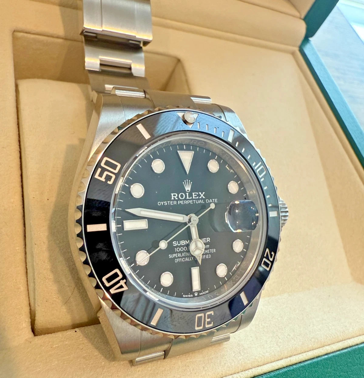ROLEX SUBMARINER DATE