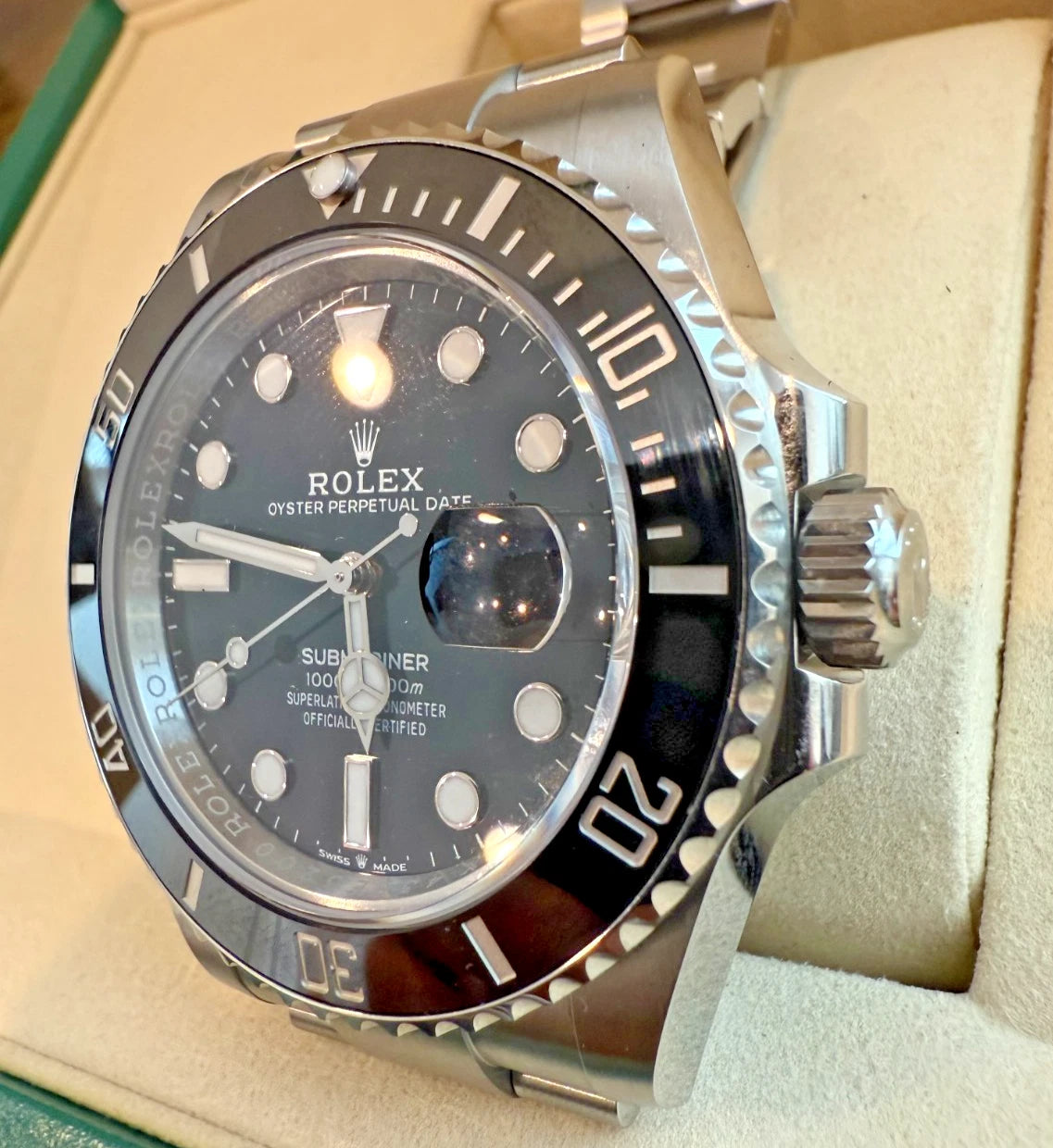 ROLEX SUBMARINER DATE
