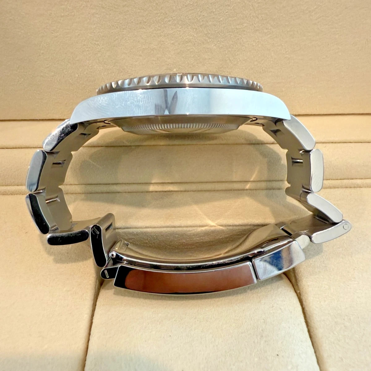 ROLEX SUBMARINER DATE